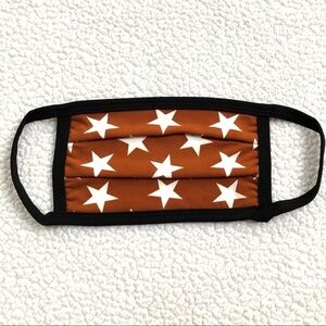 🔴 5 for $10 ONE Zenana Star Print Brown Face Mask